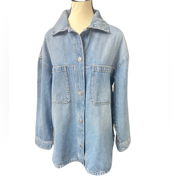 STRADIVARIUS Oversized Jean Jacket Overshirt Denim Button Down XS - Picture 5 of 9